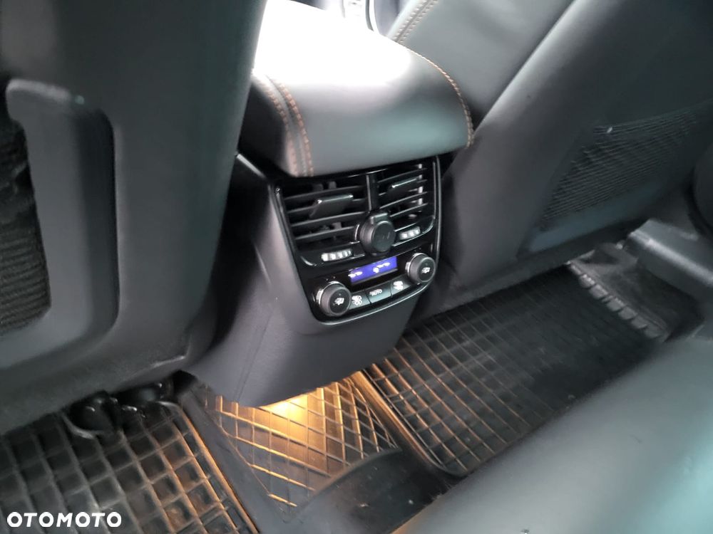 Peugeot 508 RXH Hybrid - 35