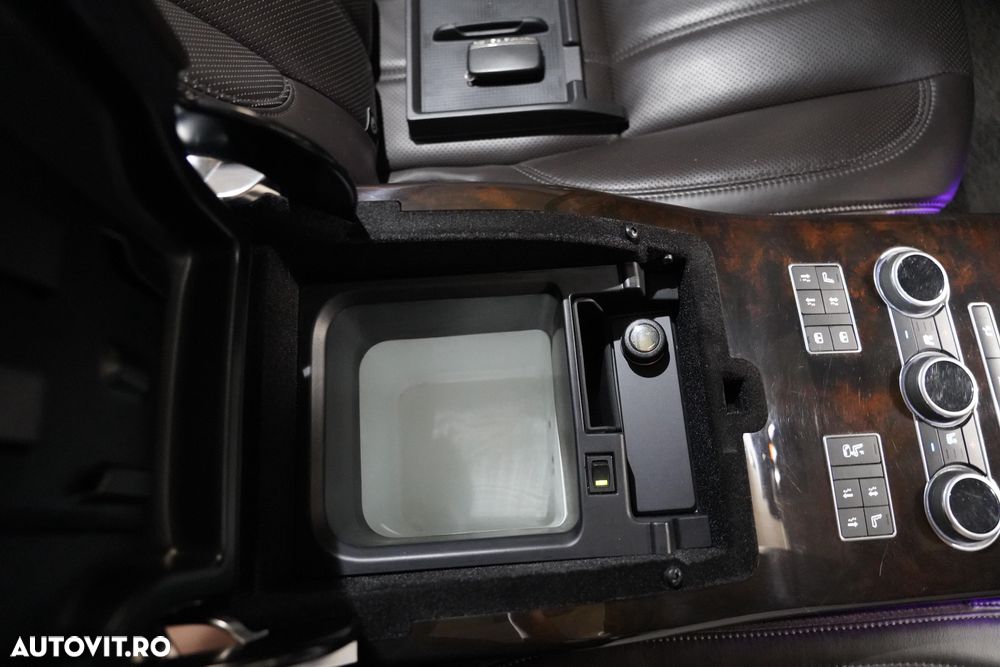 Land Rover Range Rover 4.4 I SDV8 Autobiography - 24