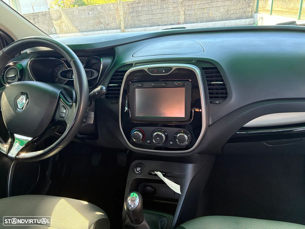Renault Captur (ENERGY) TCe 90 LIFE - 8