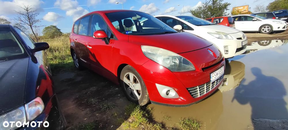 Renault Scenic 2.0 16V Privilege CVT - 1