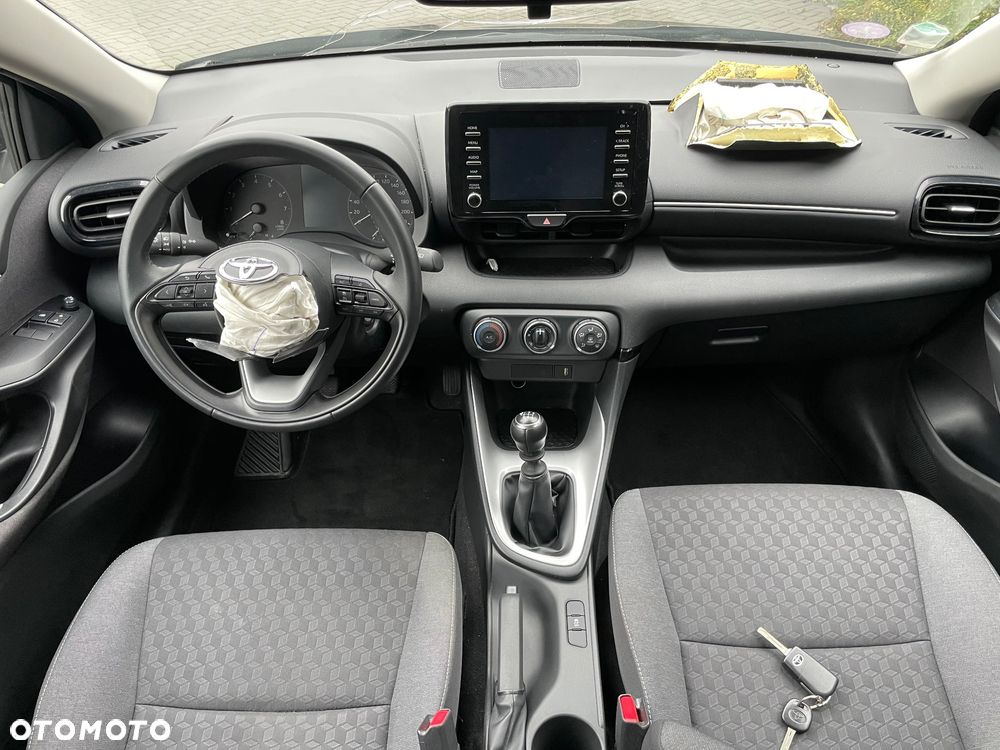 Toyota Yaris 1.5 Executive - 7
