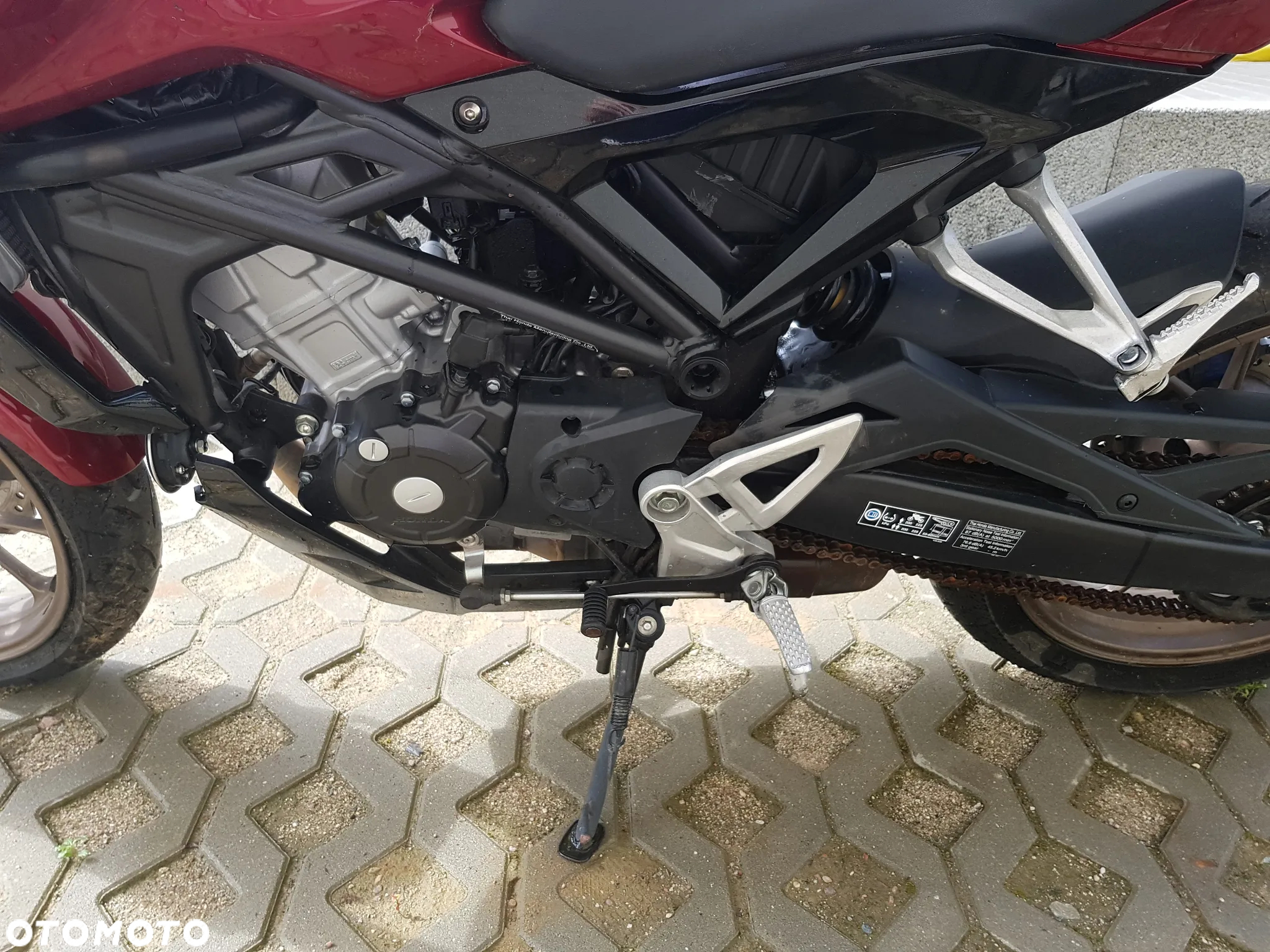 Honda CB - 8