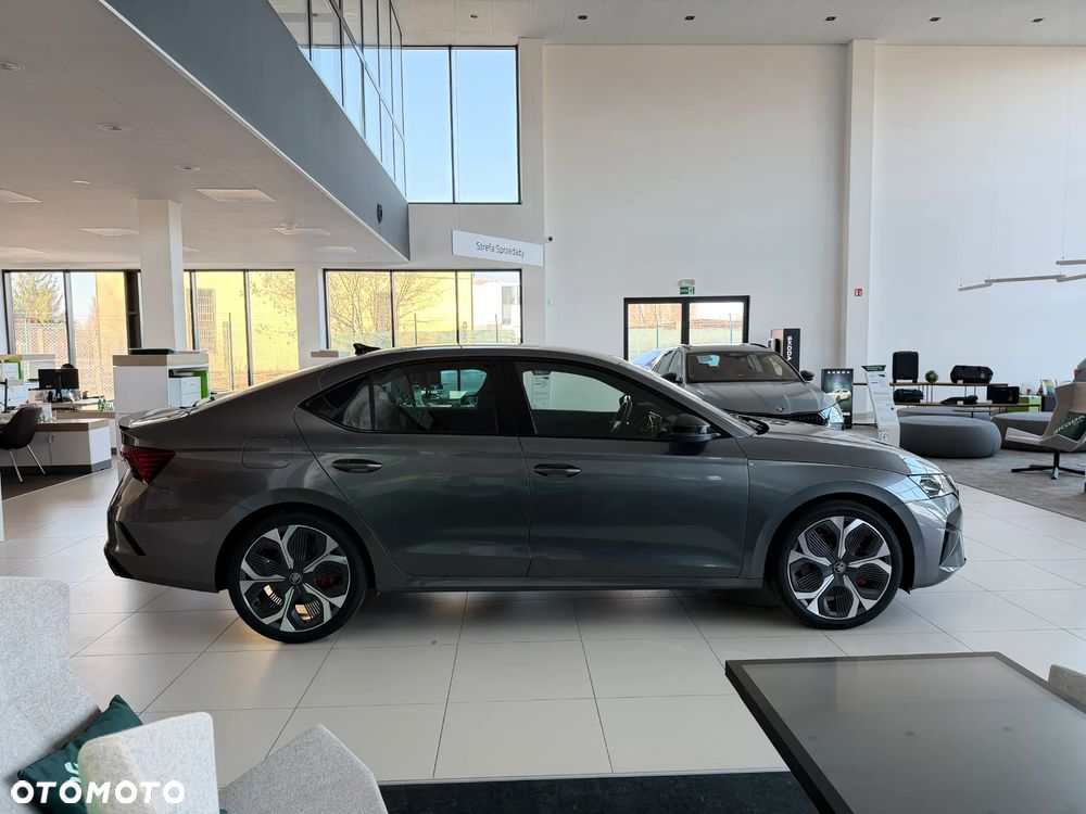 Skoda Octavia 2.0 TSI RS DSG - 9