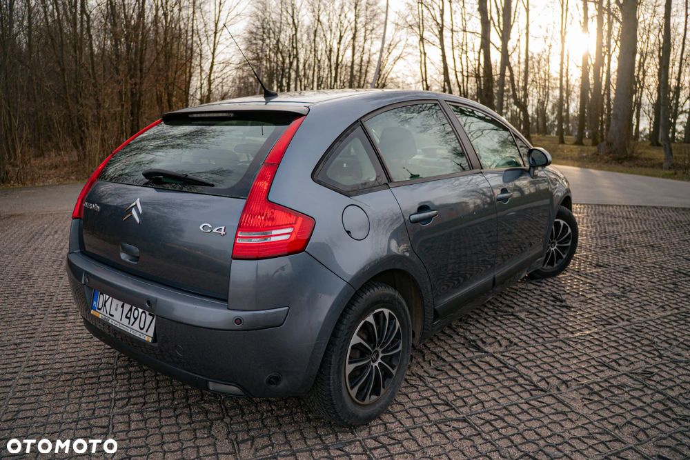 Citroën C4 1.6 16V Impress - 6