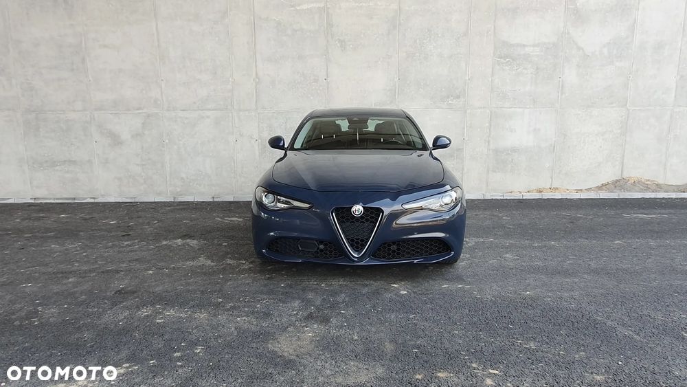Alfa Romeo Giulia 2.2 Diesel AT8 Executive - 7