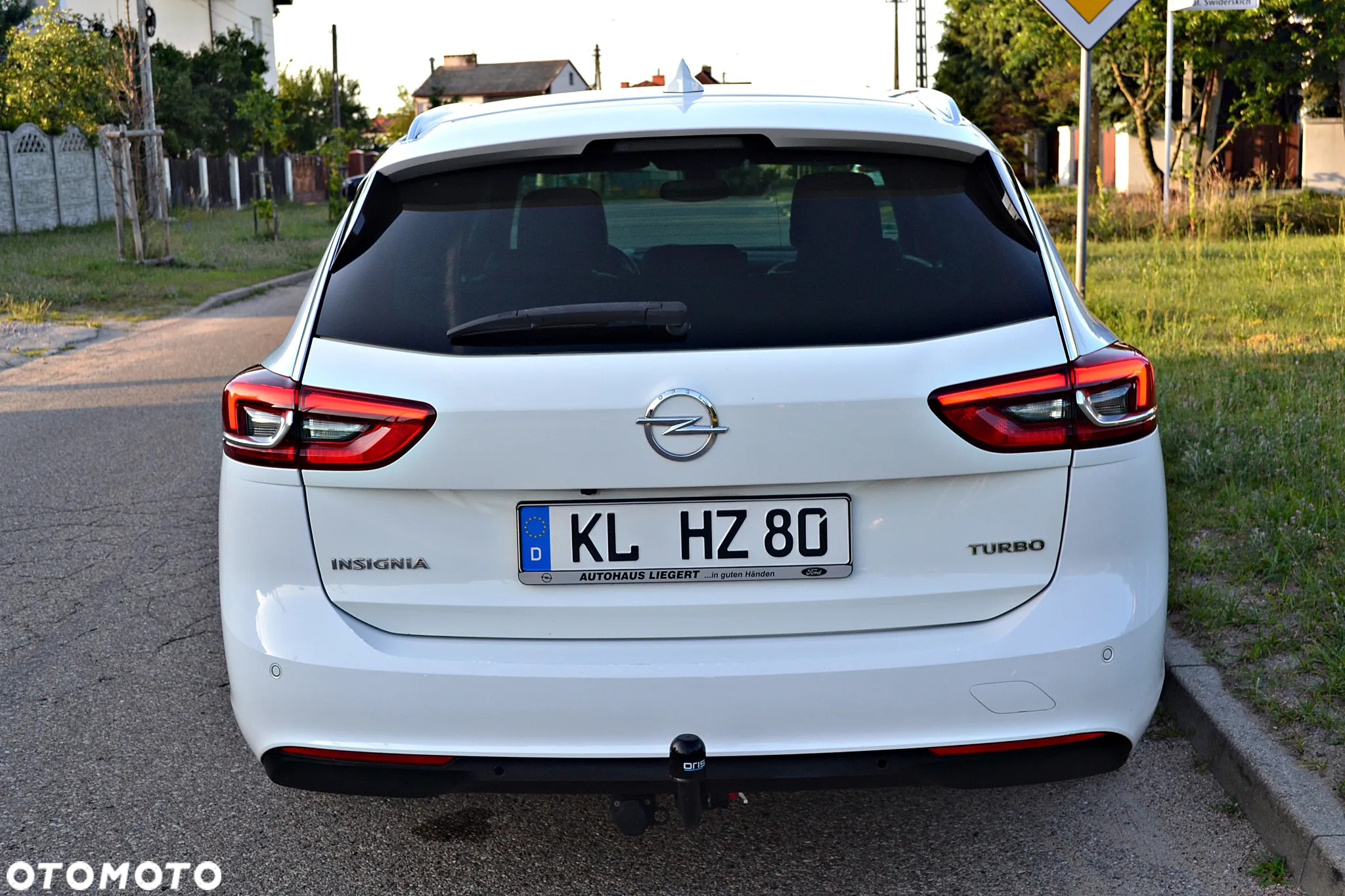 Opel Insignia 1.5 T Innovation S&S - 13
