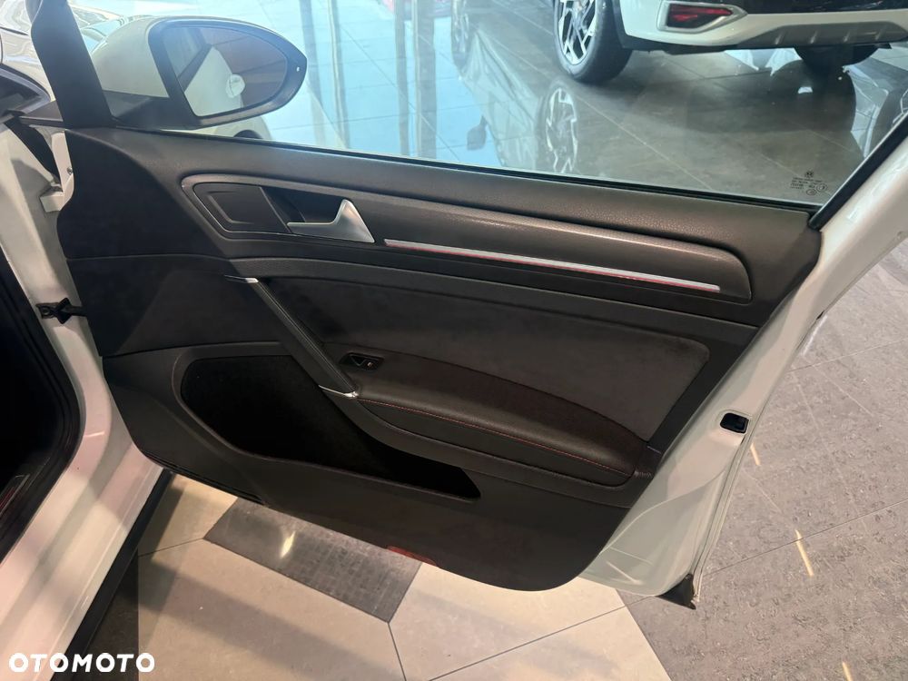 Volkswagen Golf VII 2.0 TSI GTI TCR DSG - 13