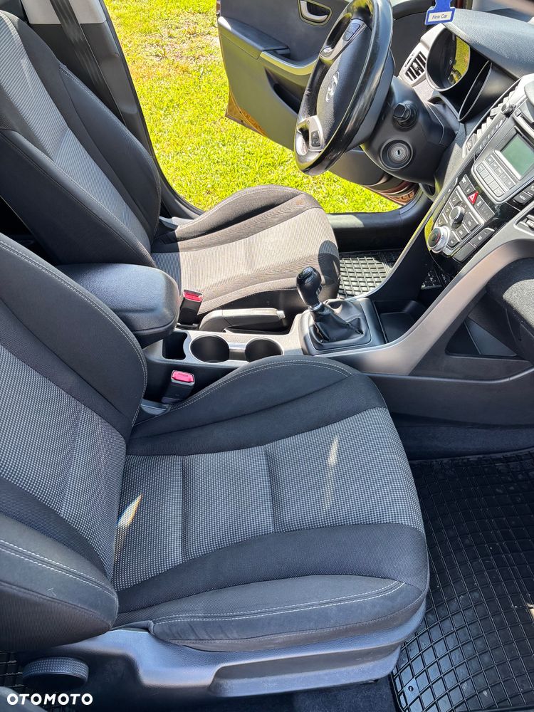 Hyundai i30 1.6 Classic - 5