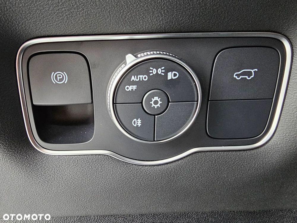 Chery Tiggo 8 1.6 T-GDI Prestige DCT - 16