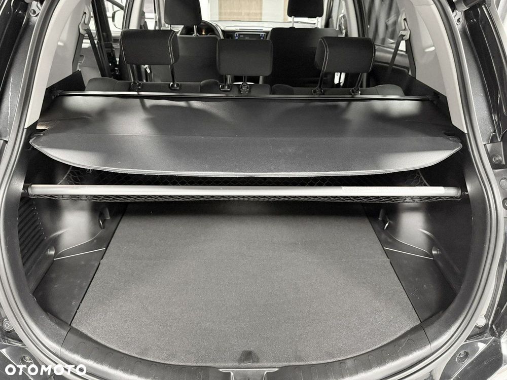 Toyota RAV4 2.0 D-4D 4x2 Start-Stop Edition S+ - 38