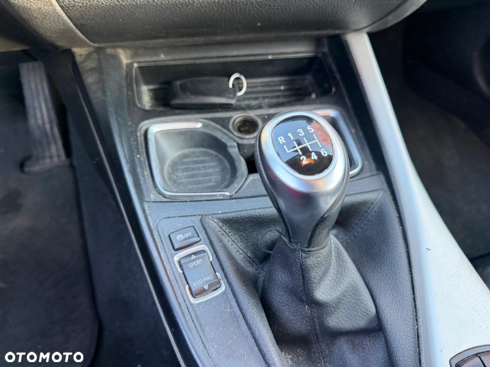 BMW Seria 1 116i Edition Metropolitan - 13