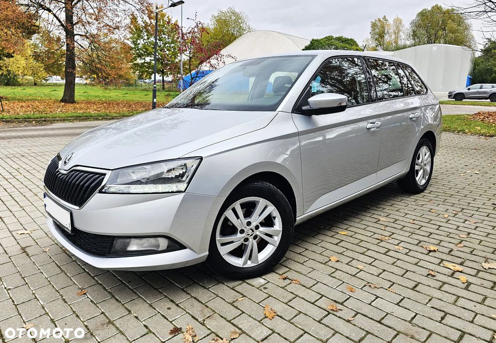 Skoda Fabia 1.0 TSI Ambition - 1