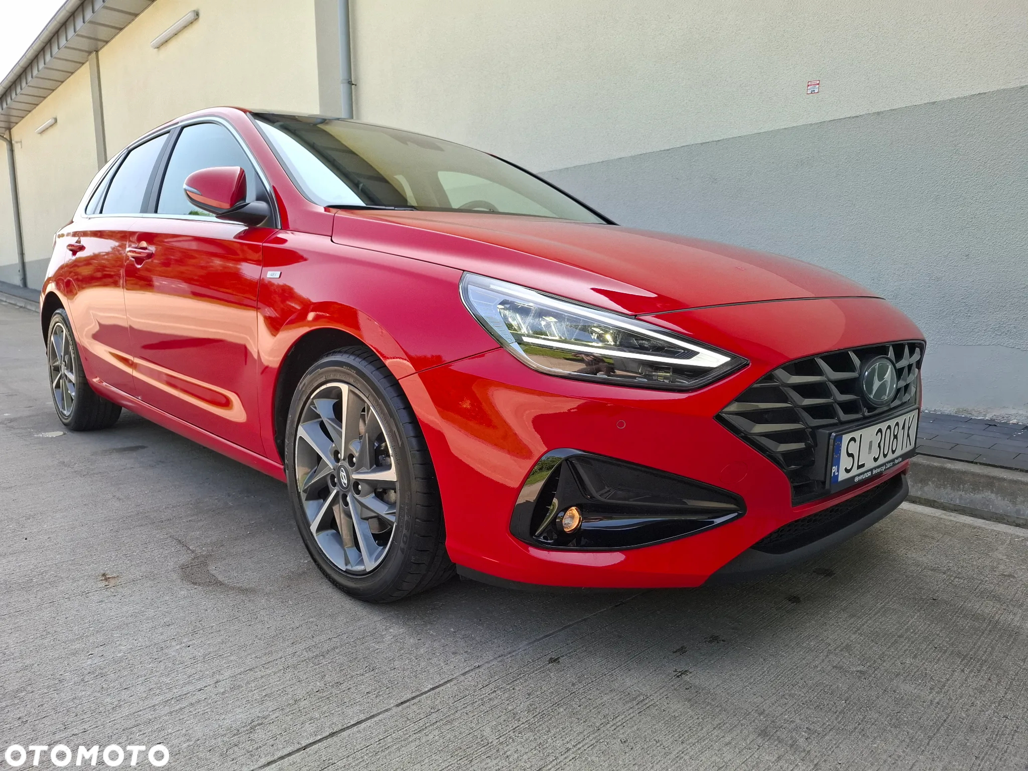 Hyundai i30 1.5 T-GDI 48V-Hybrid DCT Intro - 10