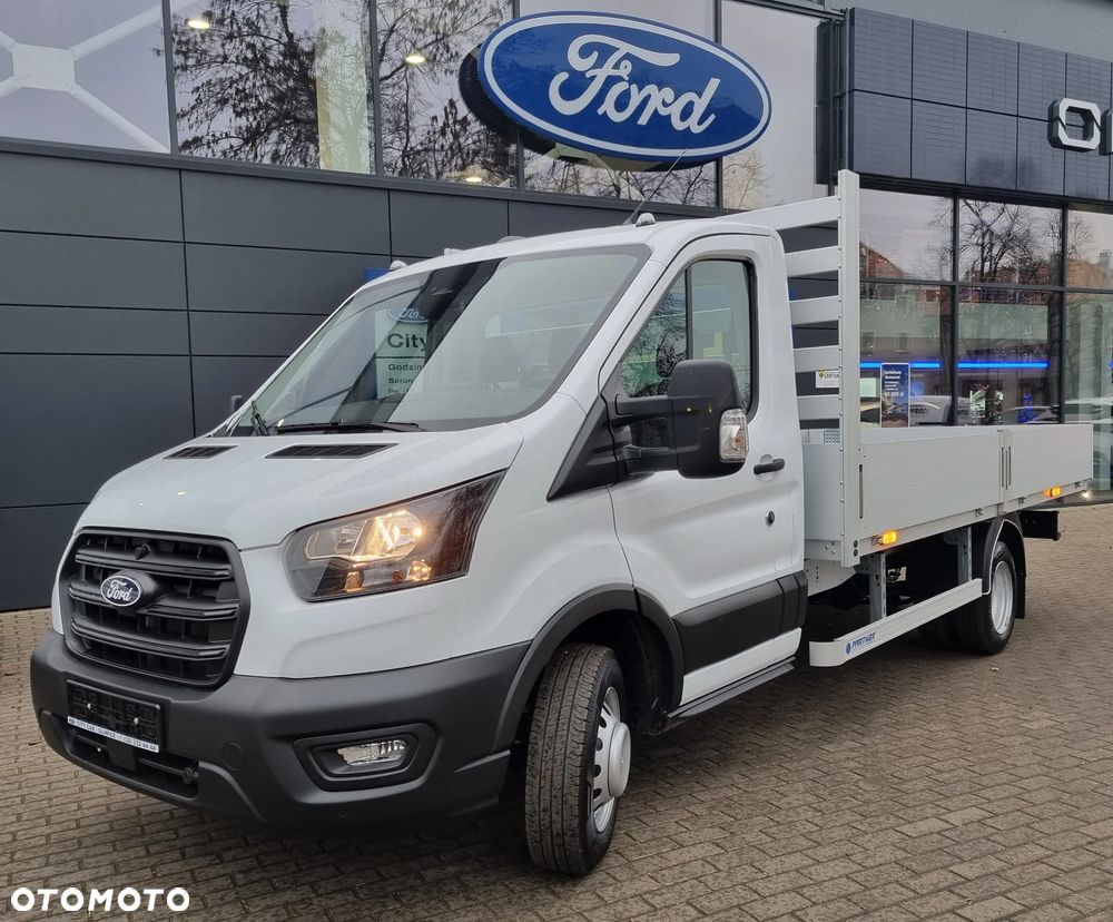 Ford Transit - 1