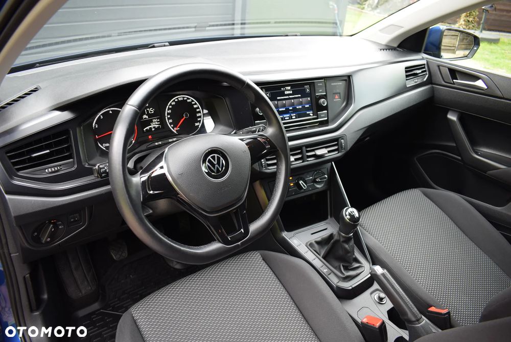 Volkswagen Polo - 23