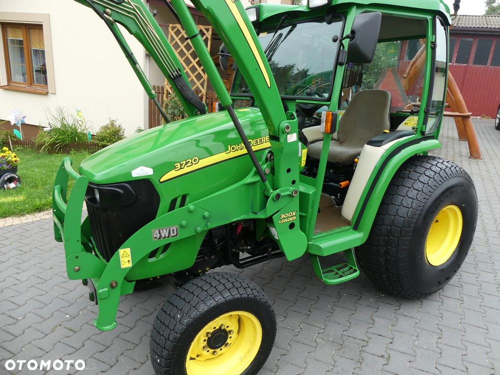John Deere 3720*HYDRO*44KM*4X4*TUR JOHN DEERE - 3