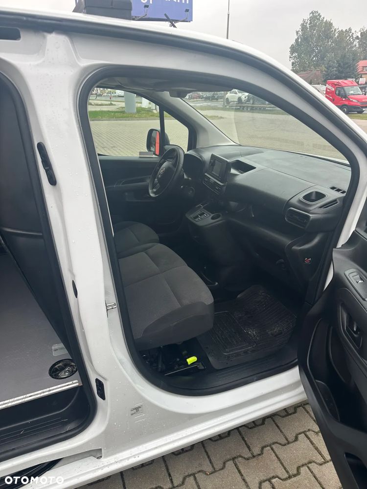 Toyota PROACE CITY ELECTRIC - 9