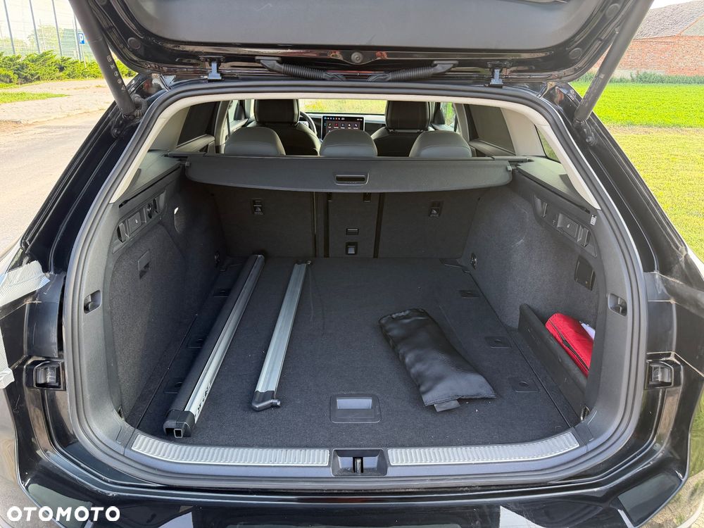 Volkswagen Passat Variant 1.5 TSI OPF DSG Business - 12