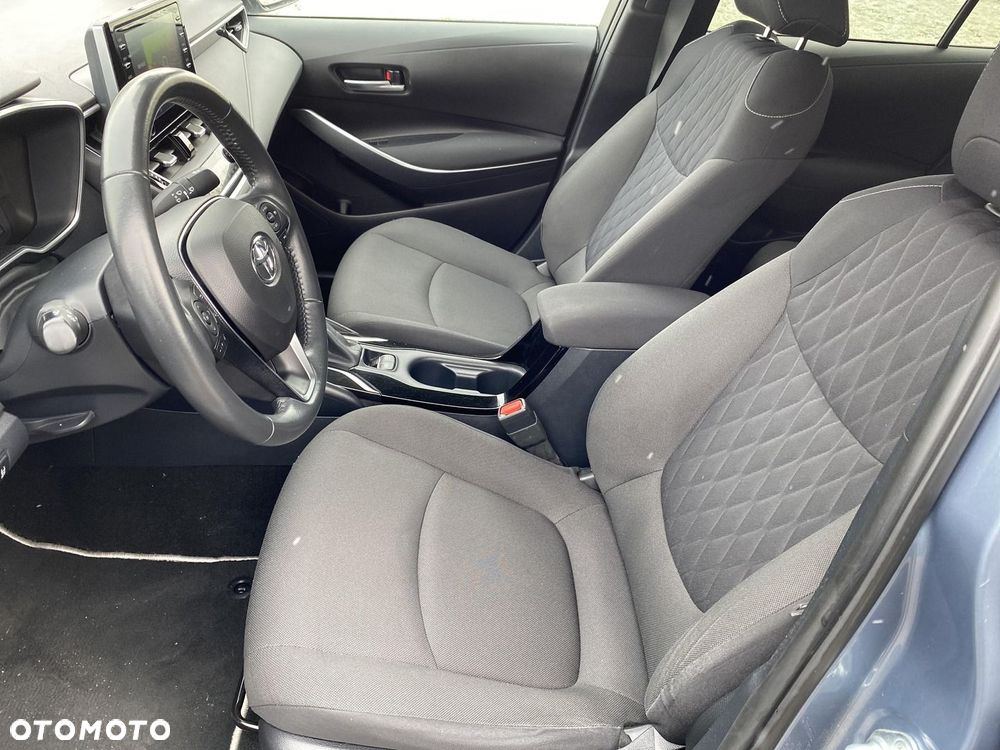 Toyota Corolla 1.8 Hybrid Comfort - 21