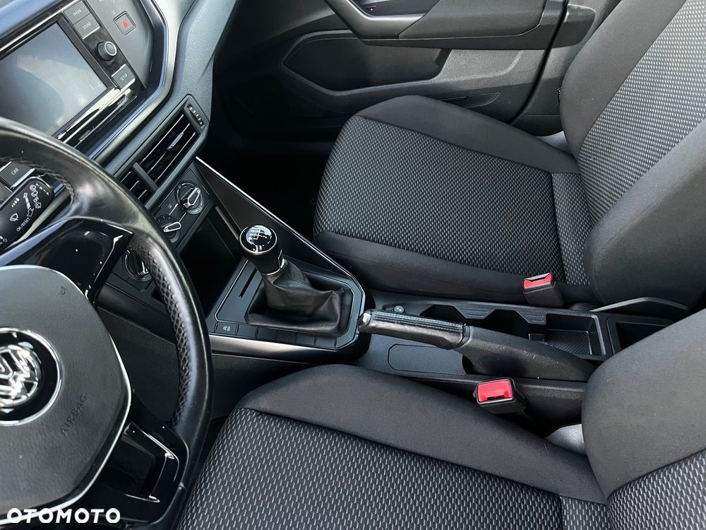 Volkswagen Polo - 14