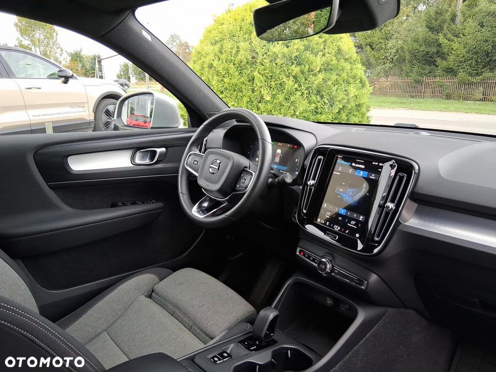 Volvo XC 40 - 9