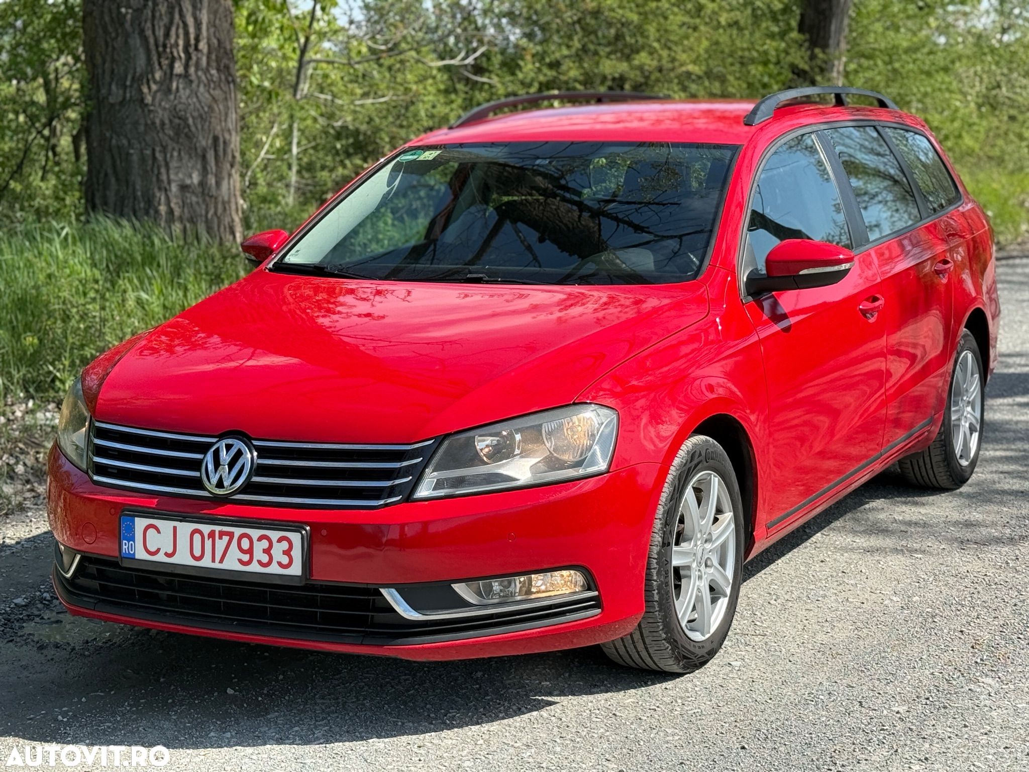 Volkswagen Passat Variant 2.0 TDI DSG BlueMotion Technology Trendline - 1