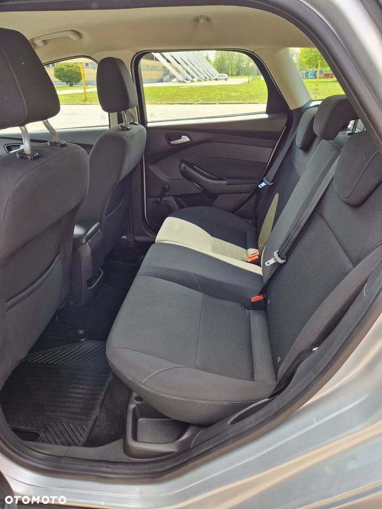 Ford Focus - 9