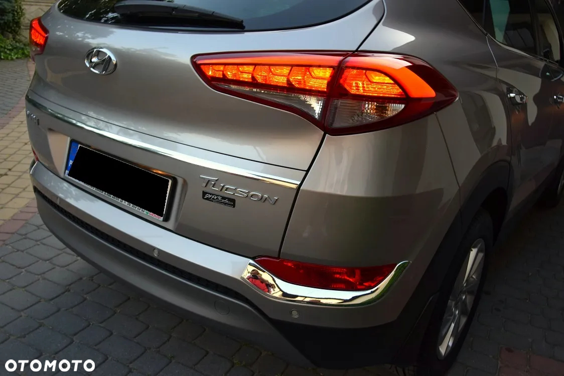 Hyundai Tucson 1.6 GDI BlueDrive Style 2WD - 22