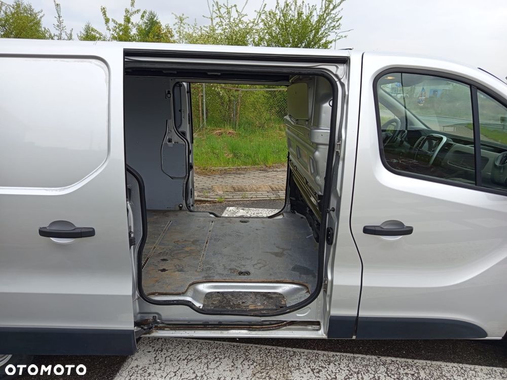 Renault TRAFIC - 30