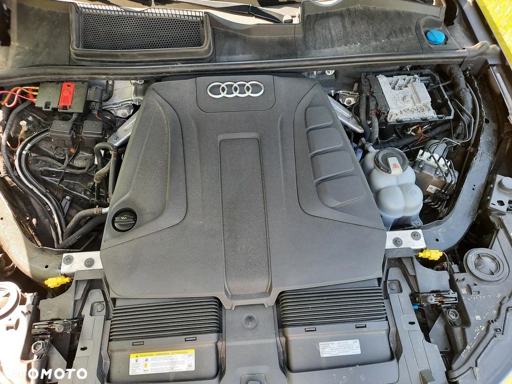 Audi Q7 - 30