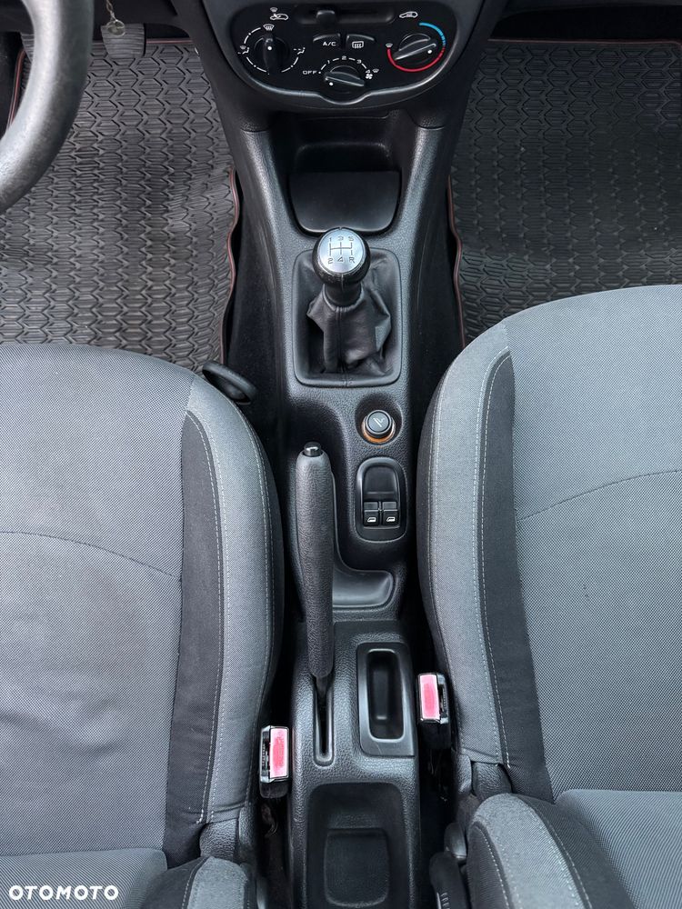 Peugeot 206 1.4 X-Line - 4