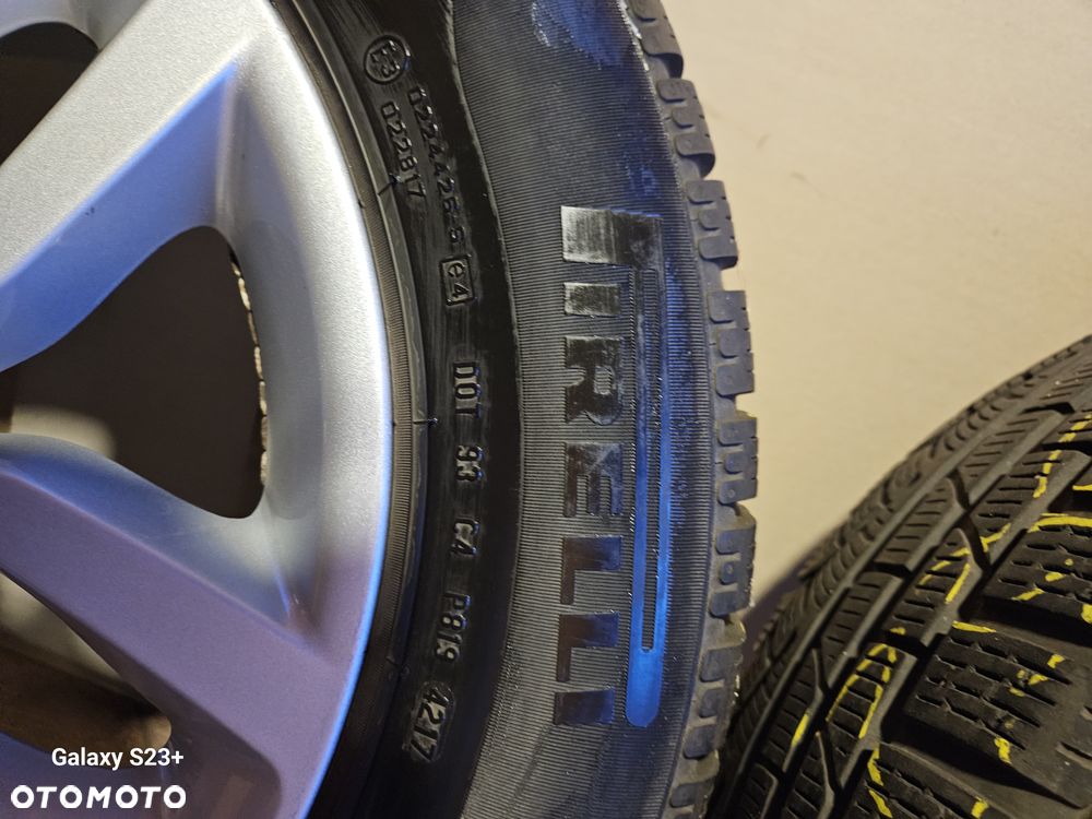 4 używane koła zimowe RunFlat Pirelli Sotozero winter 210  na obręczach aluminiowych R17, 225x60 - 15
