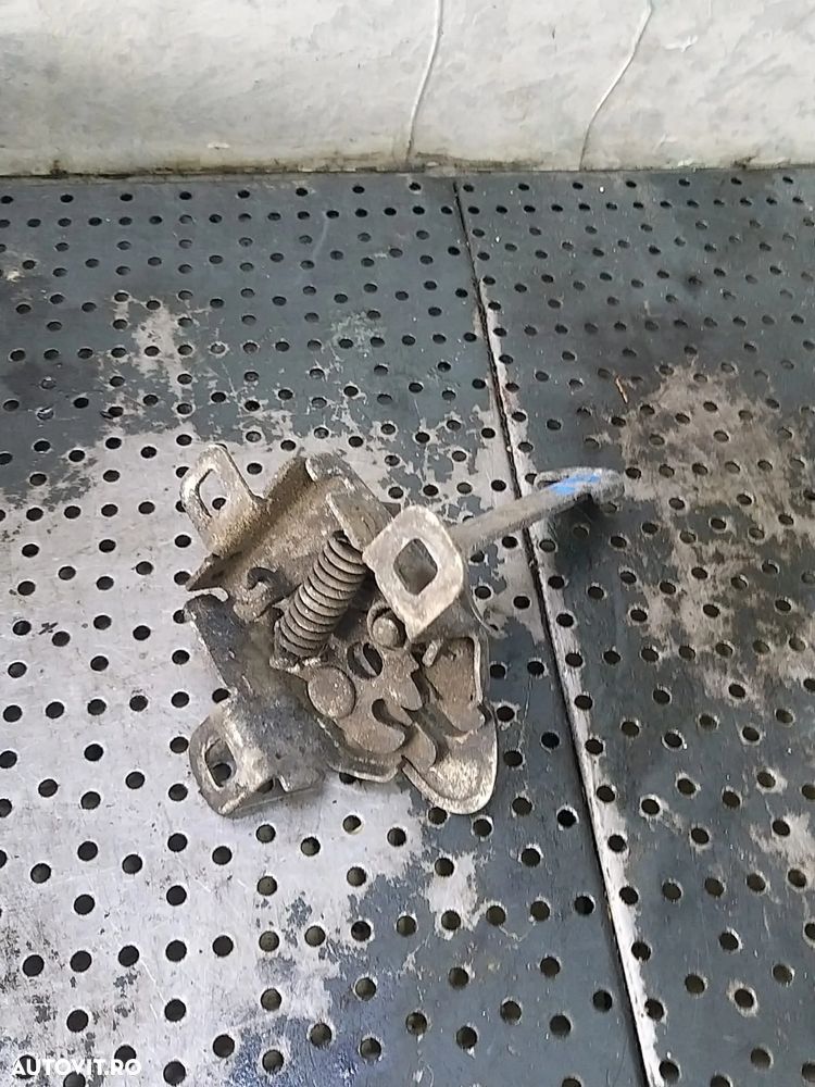 Broasca capota fiat grande punto 199 - 1