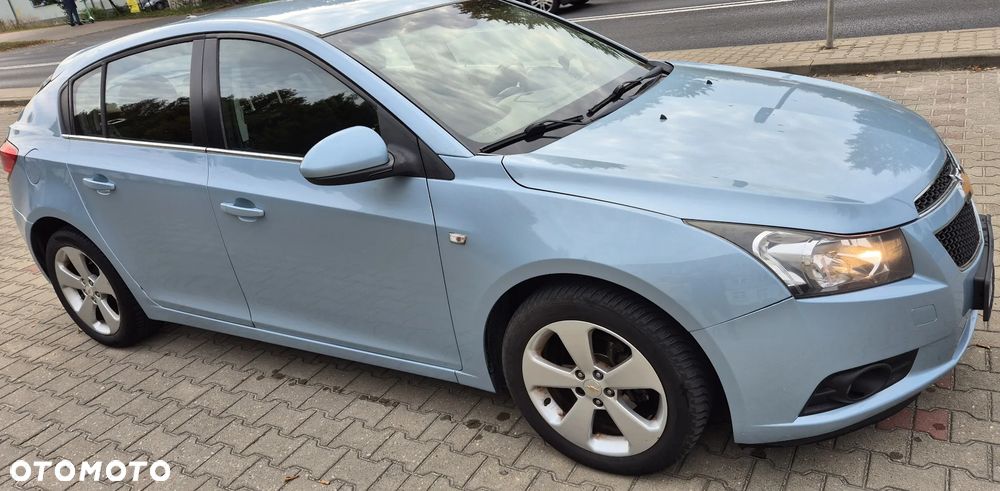 Chevrolet Cruze - 4
