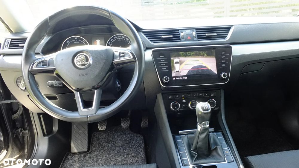 Skoda Superb 2.0 TDI Ambition - 20