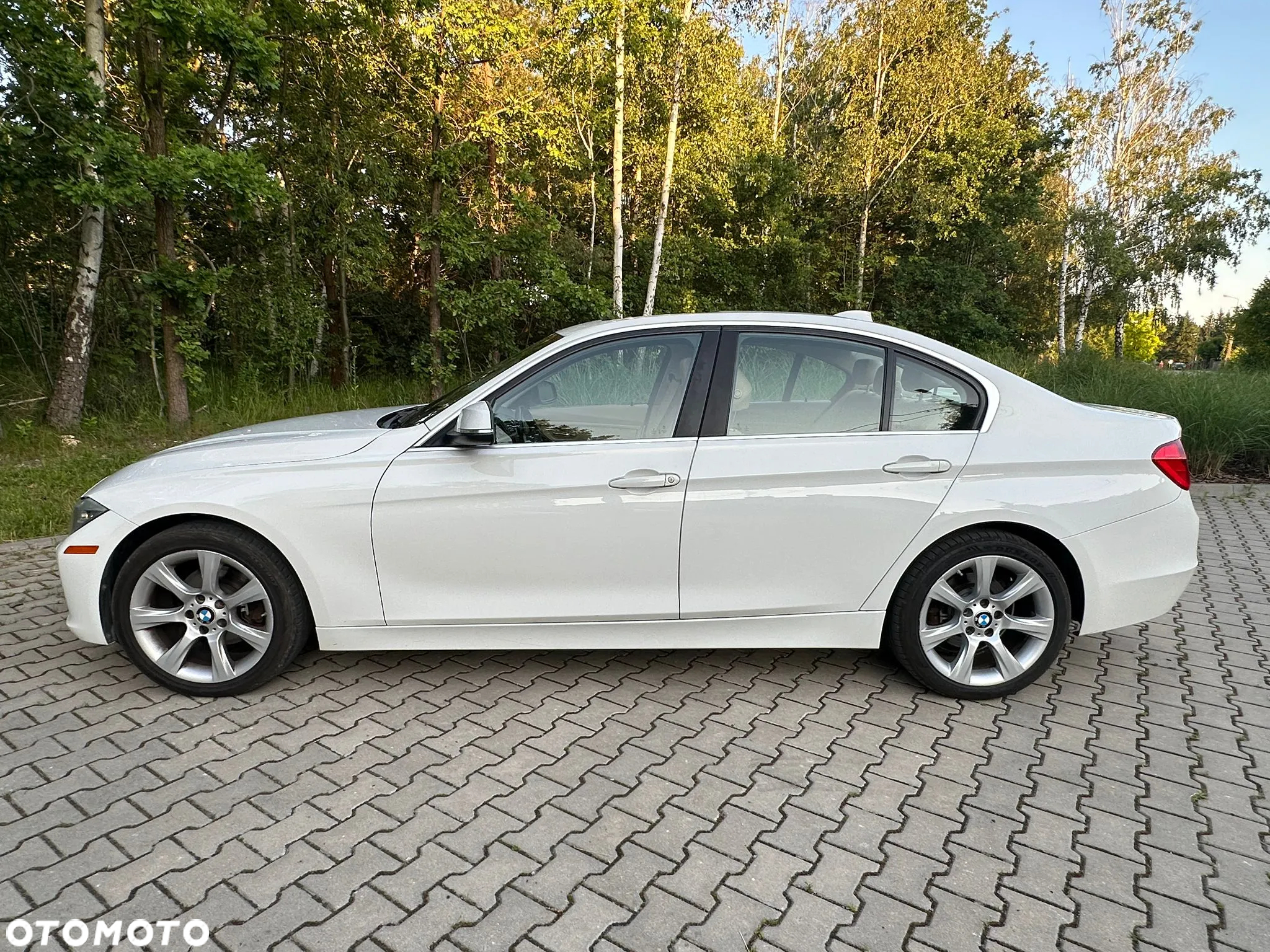 BMW Seria 3 328i xDrive Luxury Line - 10