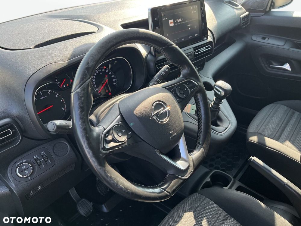Opel Combo 1.2 Turbo Enjoy S&S - 20