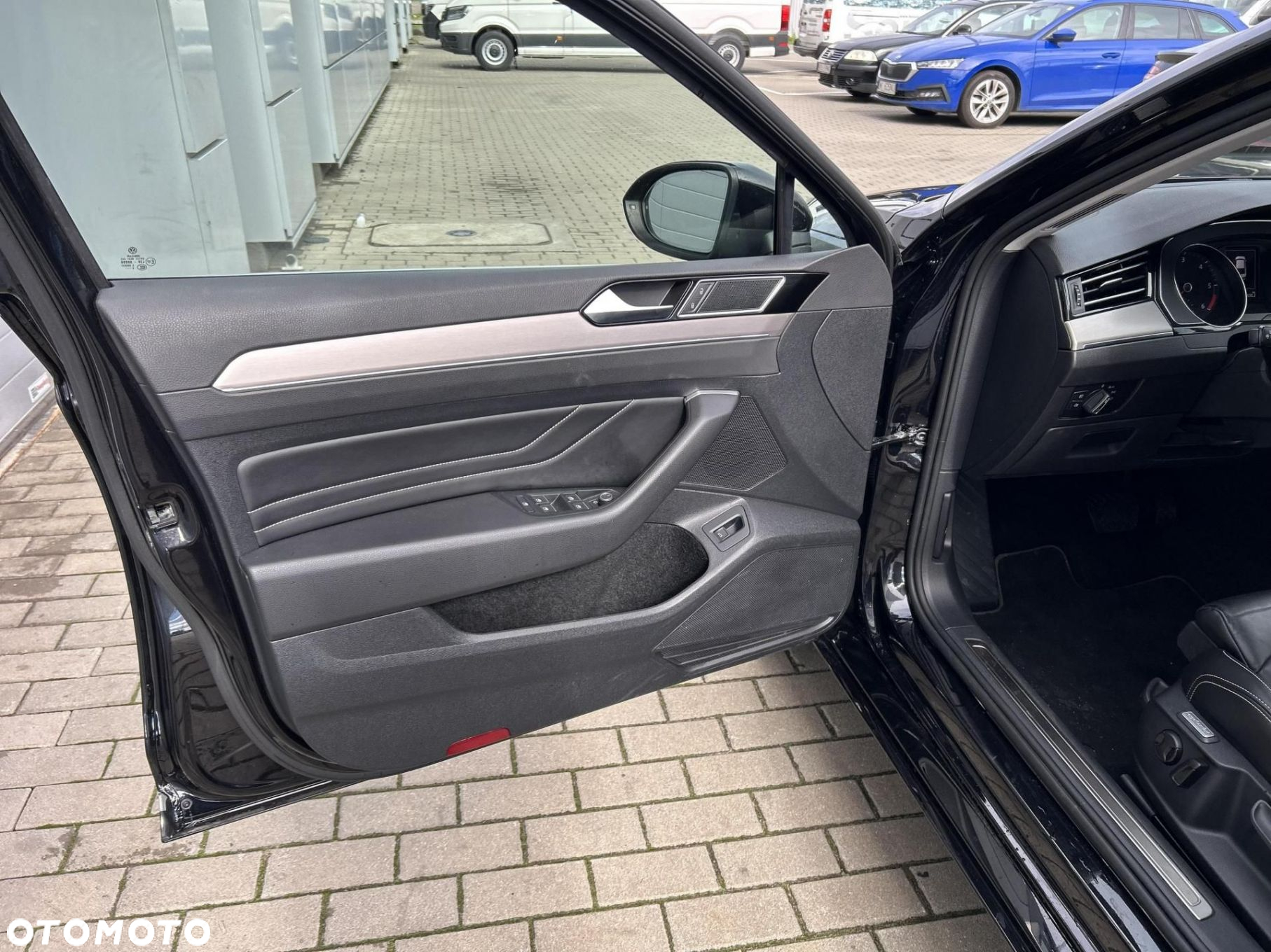 Volkswagen Passat - 9