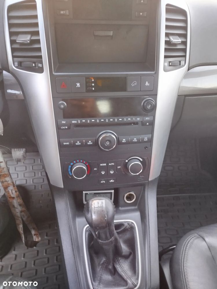 Chevrolet Captiva 2.0 d LS 5os - 11