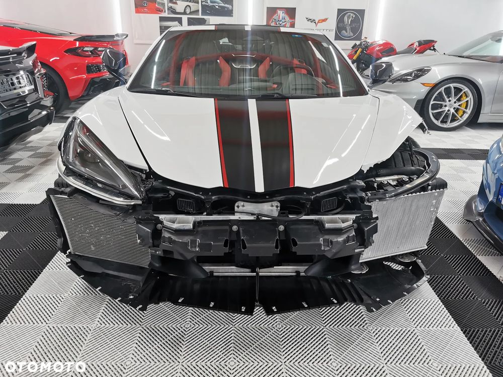 Chevrolet Corvette Stingray 2LT 6.2 V8 Automatik - 5