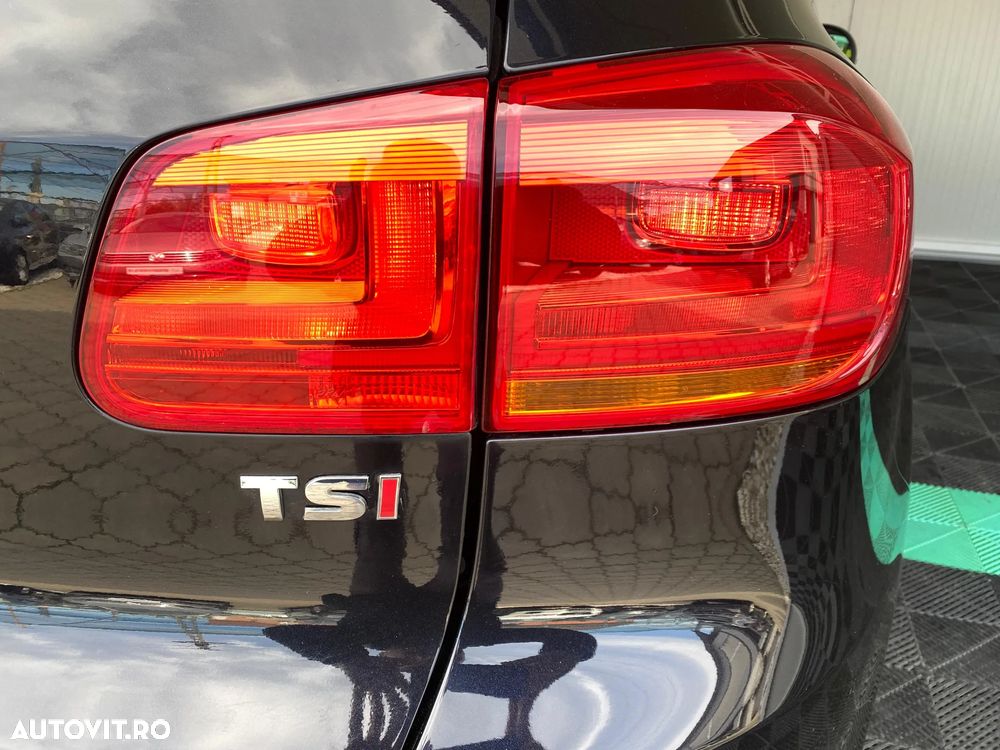 Volkswagen Tiguan - 17