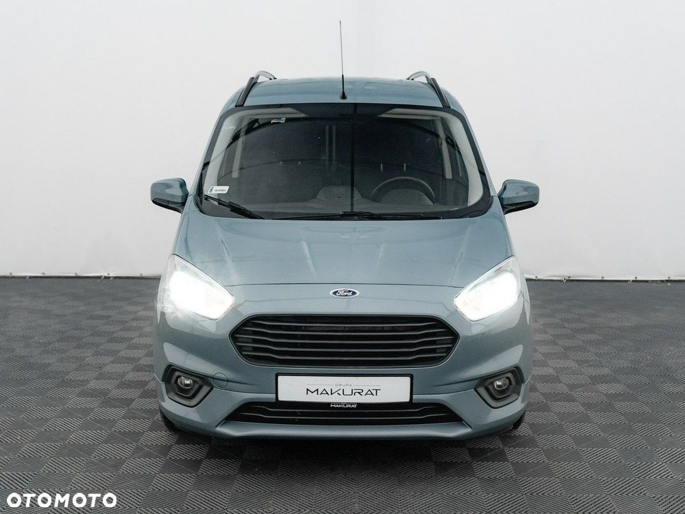 Ford Transit Courier - 8