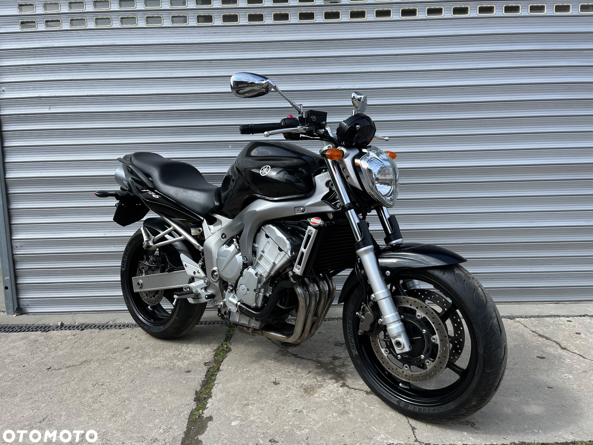 Yamaha FZ6 - 12