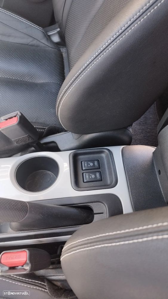 Nissan Juke 1.5 dCi Tekna Premium Pele S/S 104g - 4