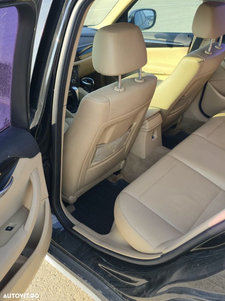 BMW X1 - 14