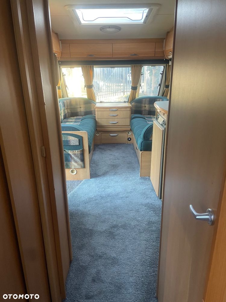 SWIFT Conqueror 645 Lux - 20
