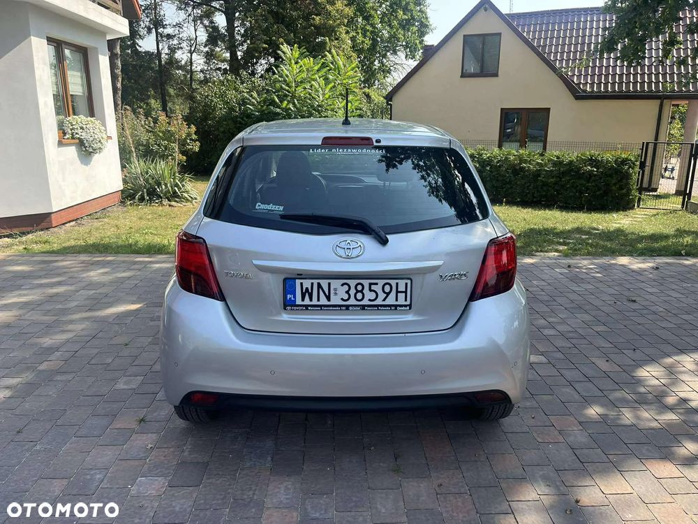 Toyota Yaris 14-17 - 7