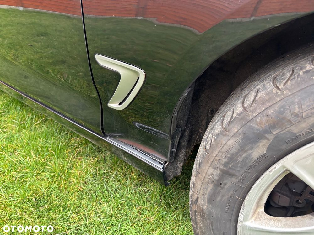 BMW 3GT 320d Sport Line - 16