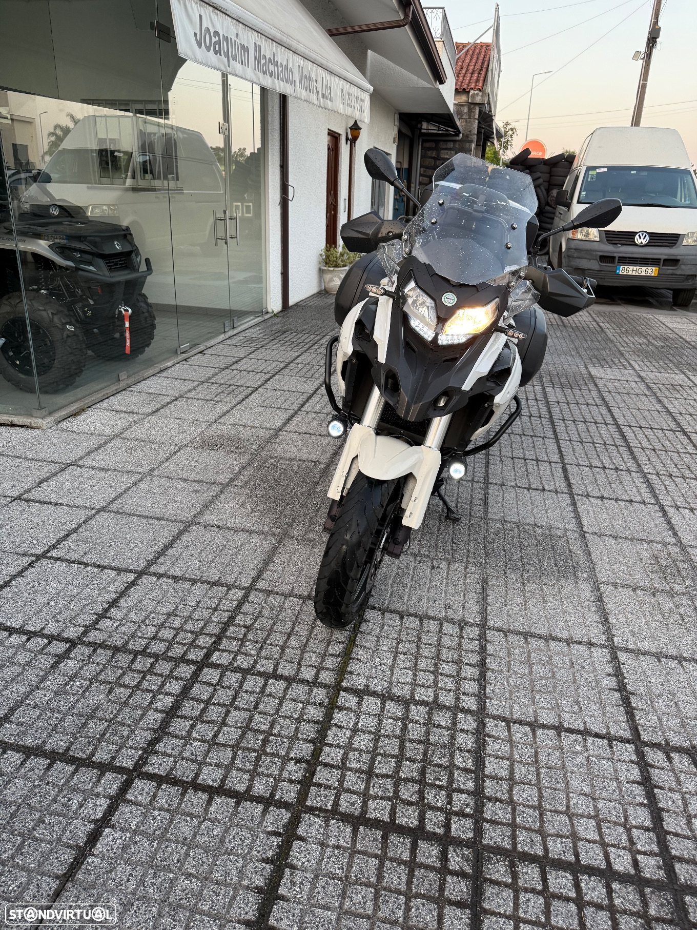 Benelli TRK 502 c/ malas - 5