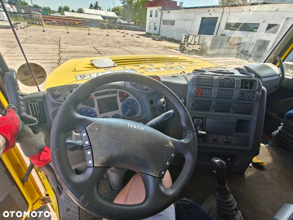Iveco STRALIS - 10